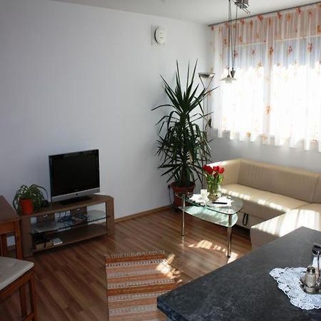 Ferienwohnung Nadja Schruns Buitenkant foto