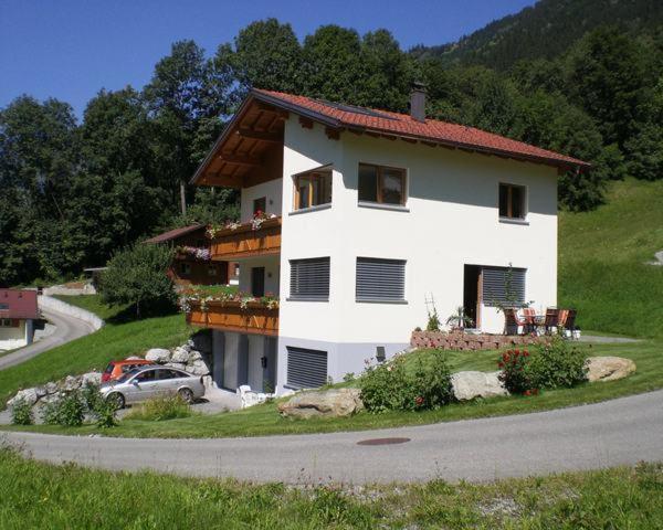 Ferienwohnung Nadja Schruns Buitenkant foto